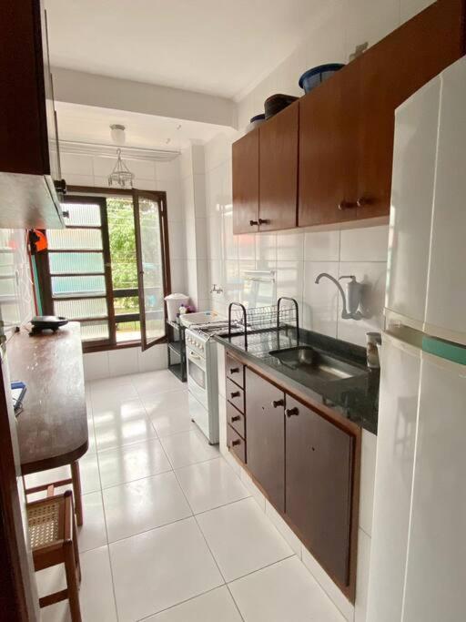 Prainha Beach Lindo Apartamento Proximo A Praia Caraguatatuba Εξωτερικό φωτογραφία